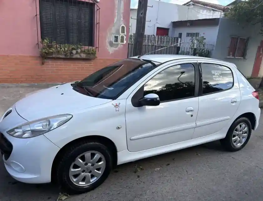 Peugeot 207 1.9 Sedan Xs 2010 - foto 1