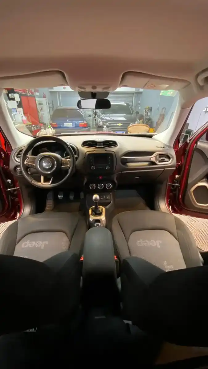 Jeep Renegade 1.8 Sport 2018 - foto 5