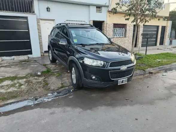 Chevrolet Captiva 2.4 Ls Mt Fwd 167Cv 2015 - foto 2