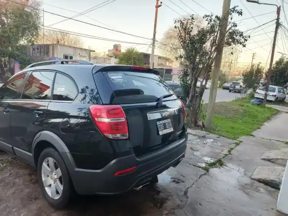 Chevrolet Captiva 2.4 Ls Mt Fwd 167Cv 2015 - foto 4
