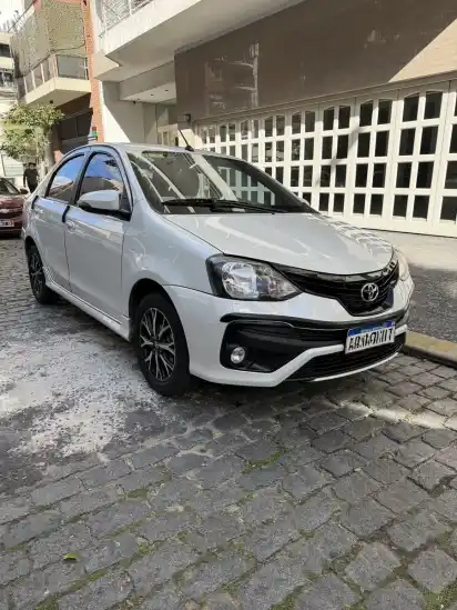 Toyota Etios 1.5 Sedan Xls Pack At 2022 - foto 4