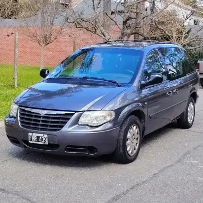 Chrysler Caravan 2005 - foto 1