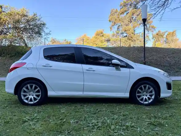 Peugeot 308 1.6 Allure Nav 115Cv 2013 - foto 2