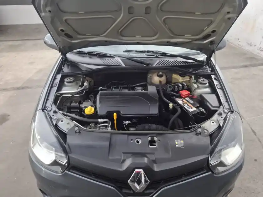 Renault Clio 1.2 Mio Confort Plus Abc 3P 2014 - foto 5