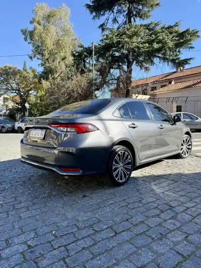 Toyota Corolla 1.8 Hev Seg Ecvt 2023 - foto 3