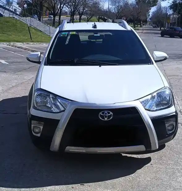 Toyota Etios 1.5 Cross 2017 - foto 5