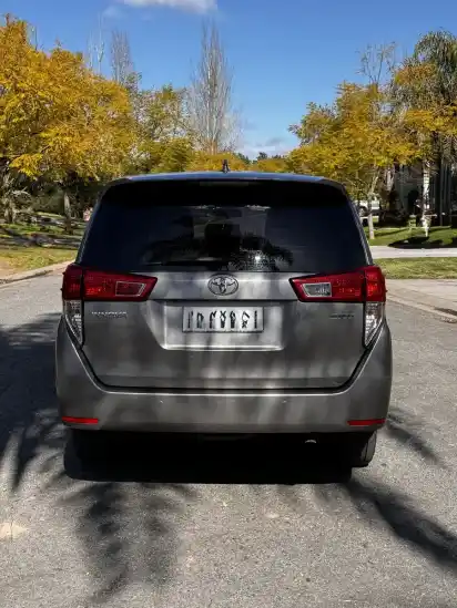 Toyota Innova 2.7 Sr 6At 8A 2019 - foto 5