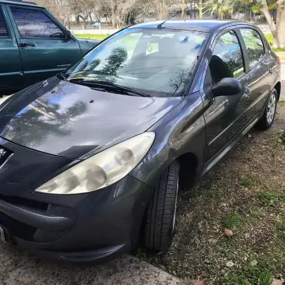 Peugeot 207 2013 - foto 1