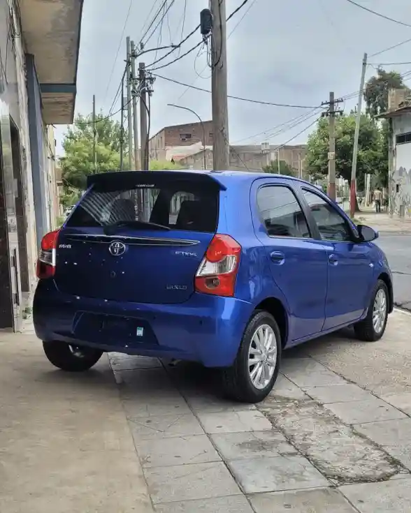 Toyota Etios 1.5 Xls 2014 - foto 3
