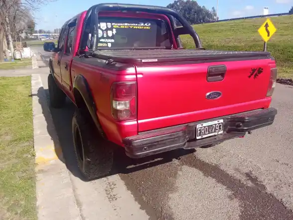 Ford Ranger 3.0 Cd Xlt 4X2 2007 - foto 2