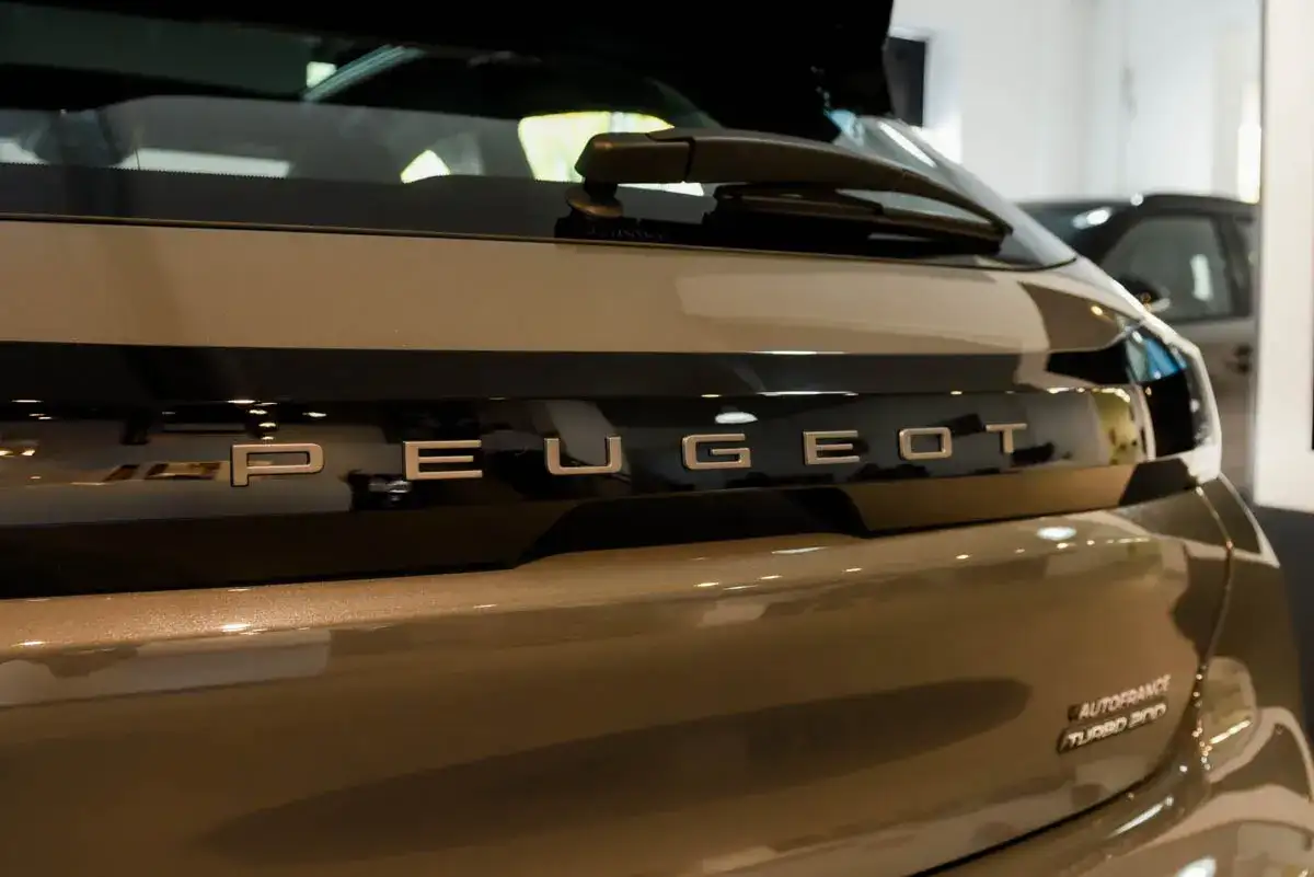 Peugeot 208 1.0 T200 Gt Cvt 2026 - foto 3