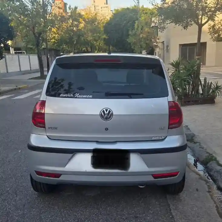 Volkswagen Fox 1.6 Comfortline Pack 5 P 2012 - foto 3