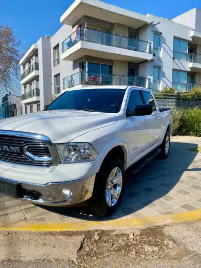 RAM 1500 2022 - foto 1