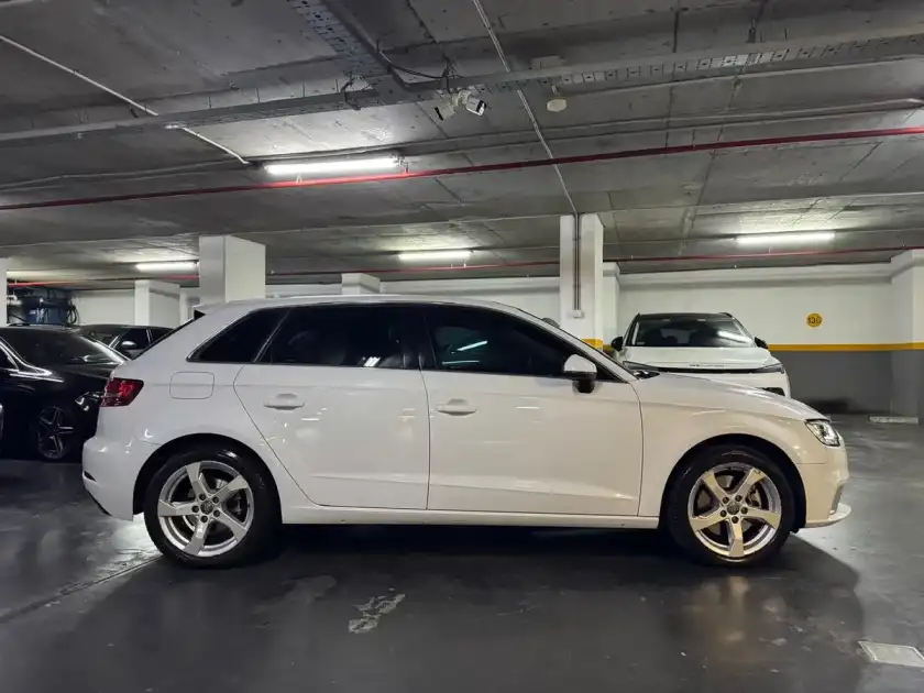 Audi A3 Sportback 2.0 Tfsi 190Cv 2018 - foto 5
