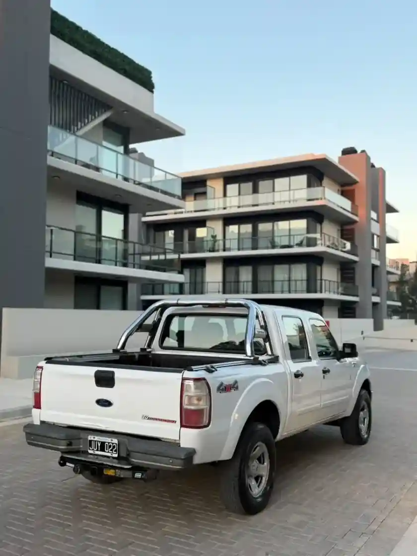 Ford Ranger 3.0 Cd Xlt 4X4 2011 - foto 4