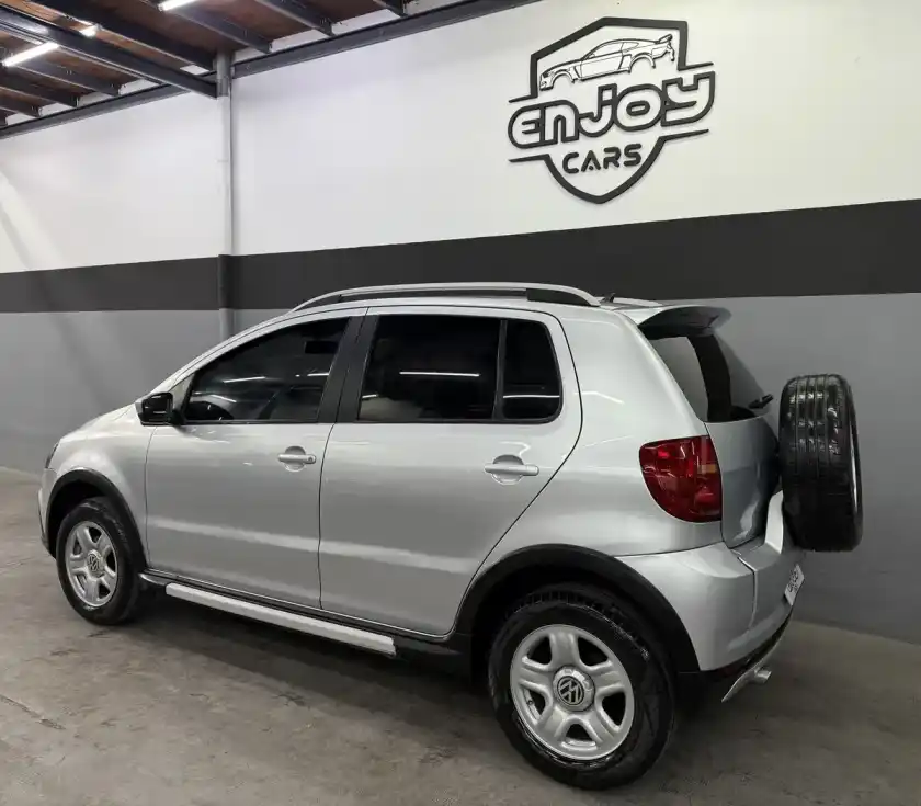 Volkswagen Crossfox 1.6 Comfortline 2010 - foto 2