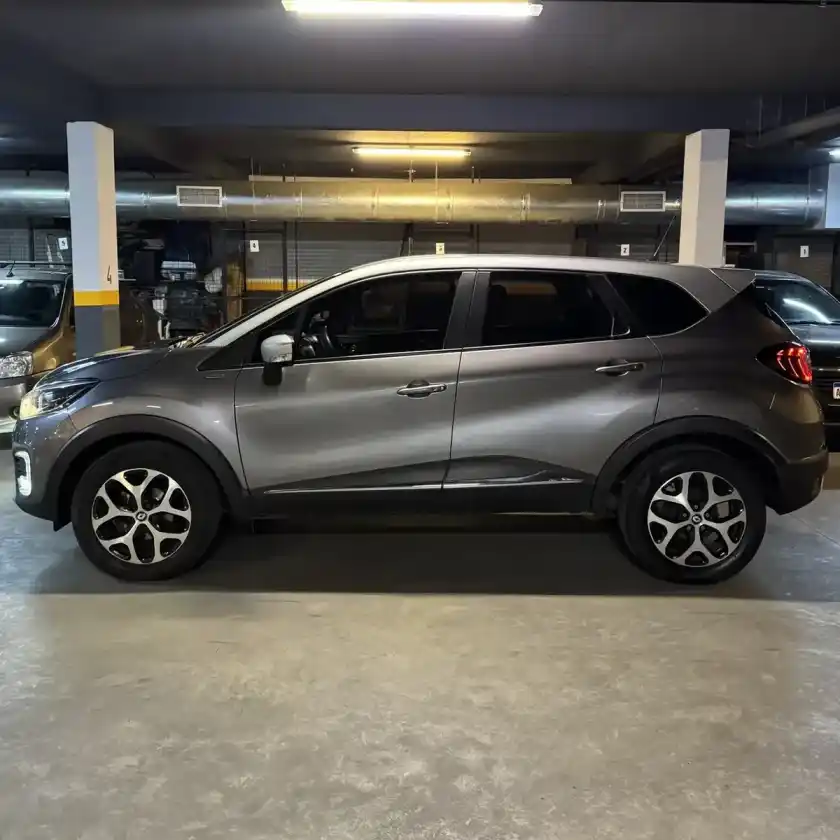 Renault Captur 2019 - foto 1
