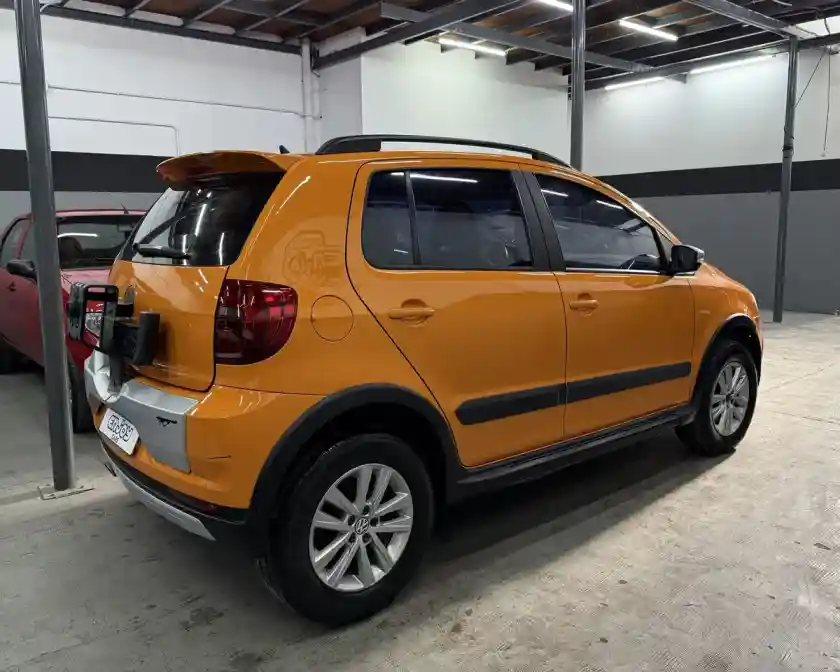 Volkswagen Crossfox 1.6 Highline Cuero 2014 - foto 5