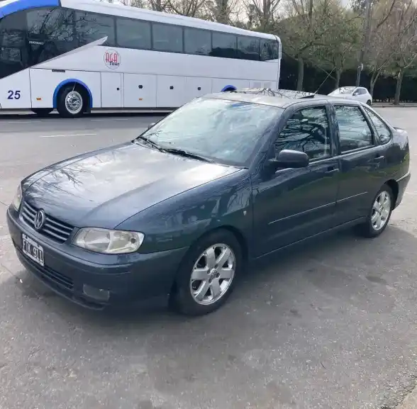 Volkswagen Polo Classic 1.9 I Highline 2007 - foto 1