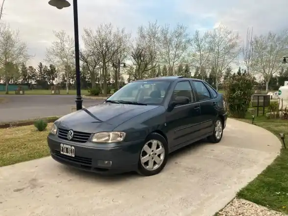 Volkswagen Polo Classic 1.9 I Highline 2007 - foto 2