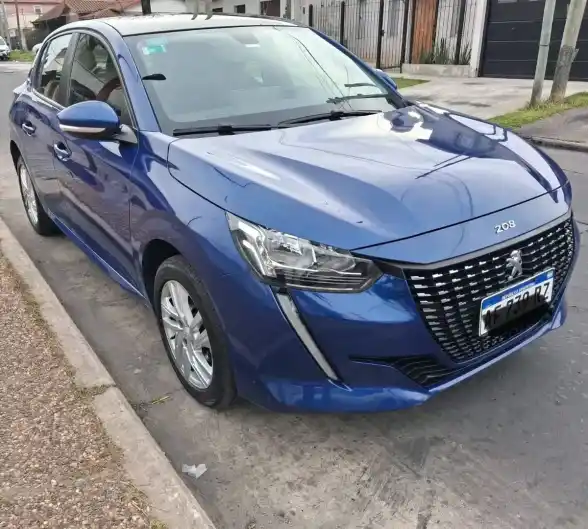 Peugeot 208 2023 - foto 1