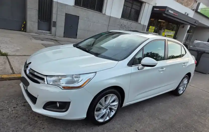 Citroën C4 Lounge 2.0 Feel Pack 143Cv 2016 - foto 2