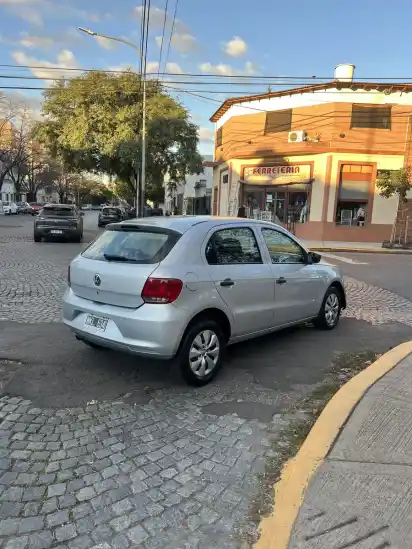 Volkswagen Gol Trend 1.6 Pack I 101Cv 2013 - foto 3