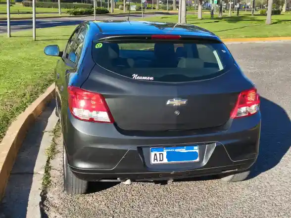 Chevrolet Onix Joy 5P 1.4 N Ls Mt 2019 - foto 4