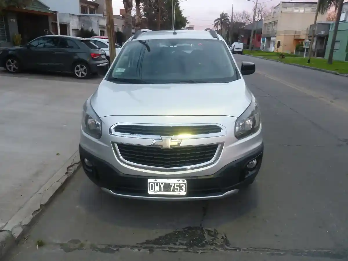 Chevrolet Spin 1.8 Active Ltz 105 Cv  My Link 2015 - foto 3