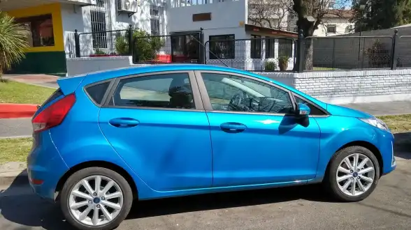 Ford Fiesta Kinetic 1.6 Se 120Cv 2018 - foto 2