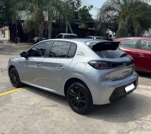 Peugeot 208 1.6 Style Tiptronic 2023 - foto 5