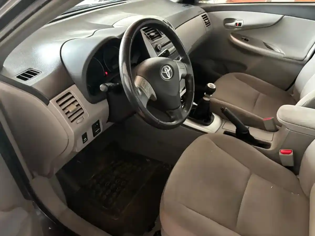 Toyota Corolla 1.8 Xei Mt 136Cv 2013 - foto 4