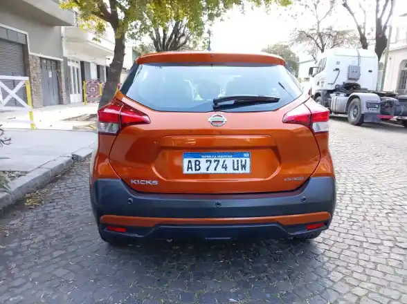 Nissan Kicks 1.6 Advance 120Cv At 2017 - foto 4