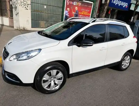 Peugeot 2008 2018 - foto 1