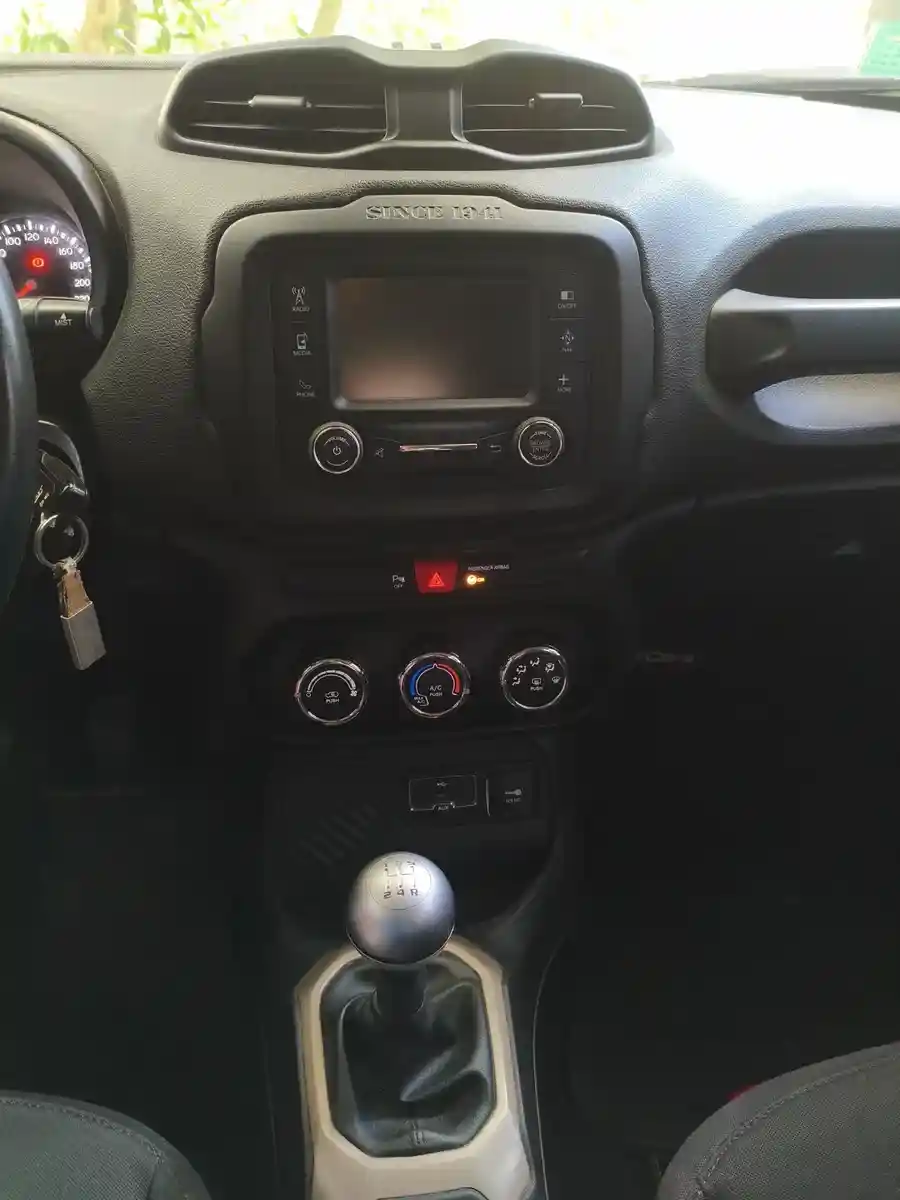 Jeep Renegade 1.8 Sport 2018 - foto 3