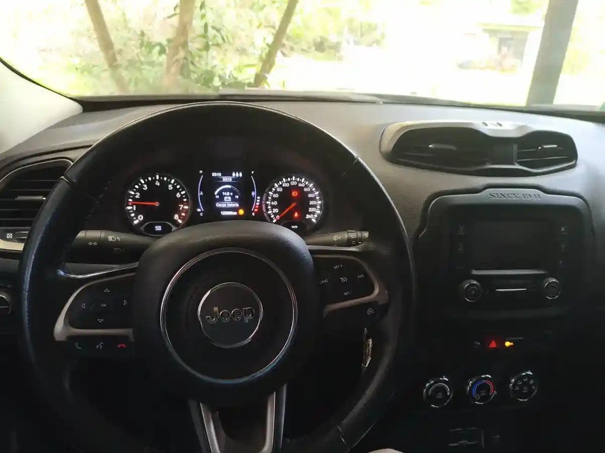 Jeep Renegade 1.8 Sport 2018 - foto 4