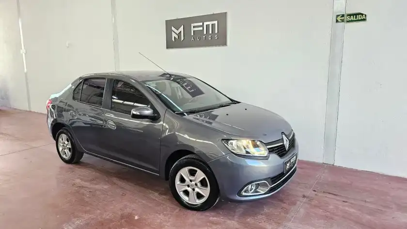 Renault Logan 1.6 Privilege 105Cv 2019 - foto 2