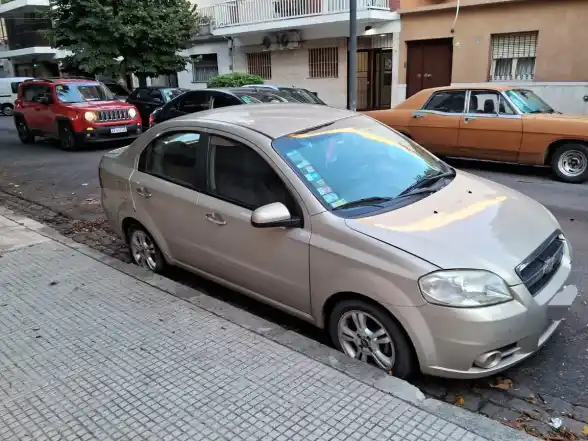 Chevrolet Aveo 1.6 Lt 2010 - foto 4