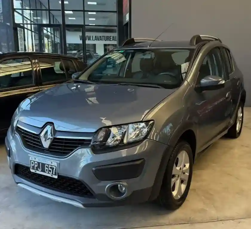 Renault Sandero Stepway 2016 - foto 1