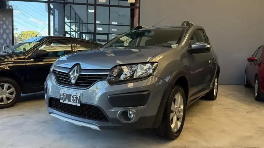 Renault Sandero Stepway 1.6 Privilege 105Cv 2016 - foto 2