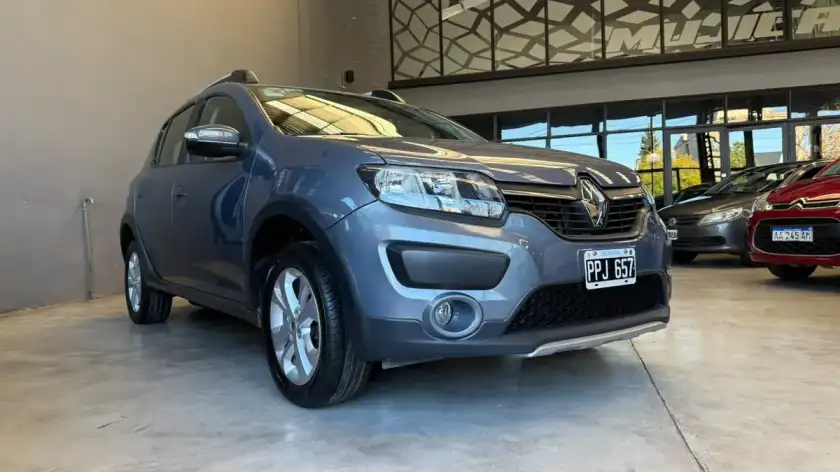 Renault Sandero Stepway 1.6 Privilege 105Cv 2016 - foto 3