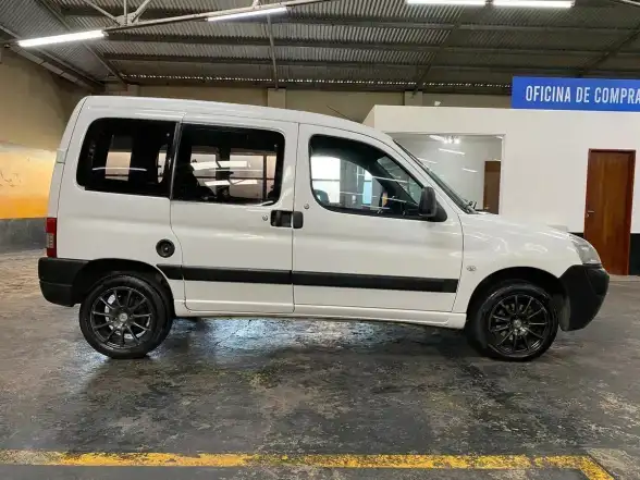 Citroën Berlingo Furgon 1.6 Bussines Hdi 92Cv Am54 2017 - foto 5