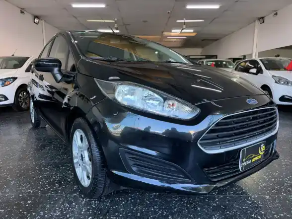 Ford Fiesta Kinetic 1.6 S Plus 120Cv 2014 - foto 3