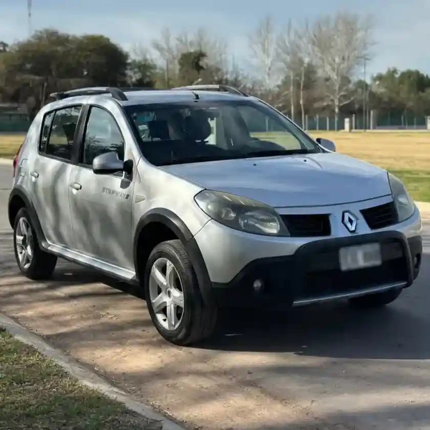 Renault Sandero Stepway 1.6 Confort 105Cv 2009 - foto 2