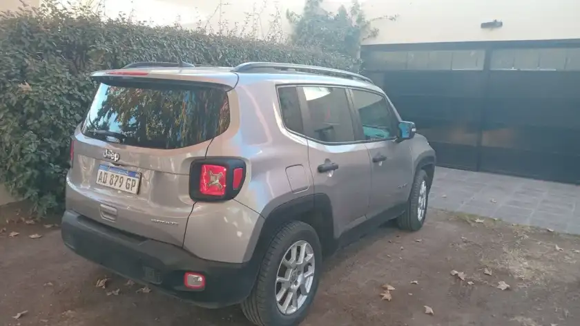 Jeep Renegade 1.8 Sport Plus 2019 - foto 3