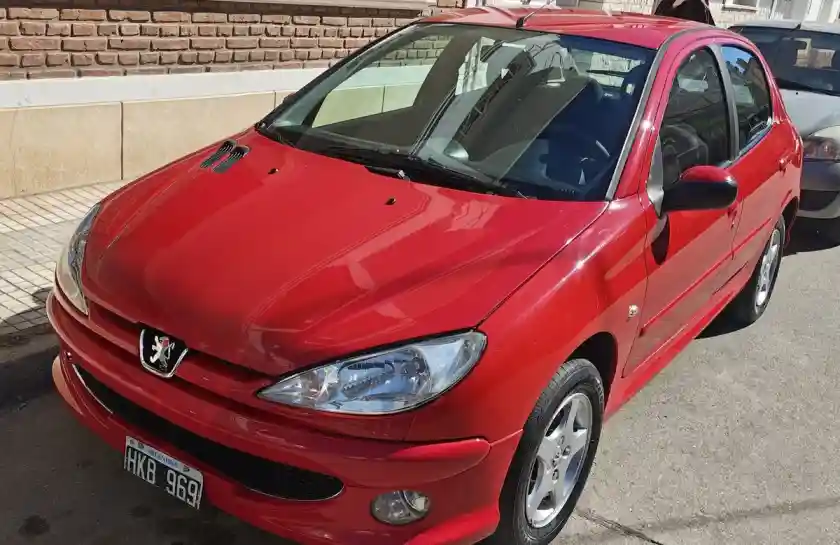 Peugeot 206 1.6 Xt 16 V 2008 - foto 4