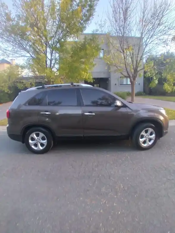 Kia Sorento 2.4 Ex 4X2 6At 2014 - foto 5