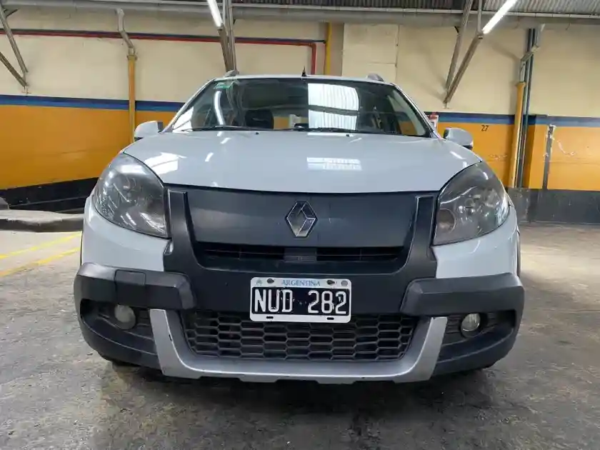 Renault Sandero Stepway 1.6 Confort 105Cv 2014 - foto 3