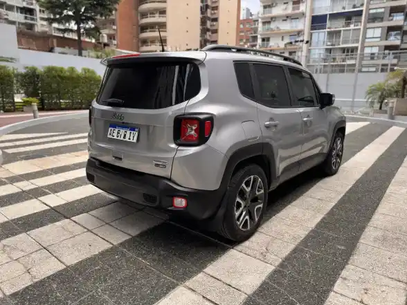 Jeep Renegade 1.8 Longitude At6 2020 - foto 5