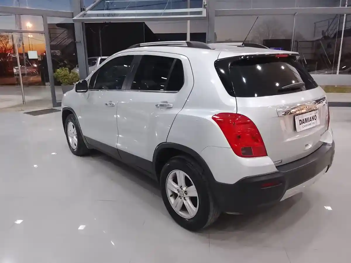 Chevrolet Tracker 1.8 Ltz Fwd Mt 140Cv 2016 - foto 3
